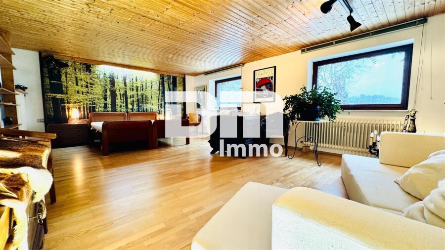 Großer altengerechter Bungalow mit großem Garten, 2 Terrassen, Garage und Einliegerbereich - KG Hobbykeller 2 beheizt